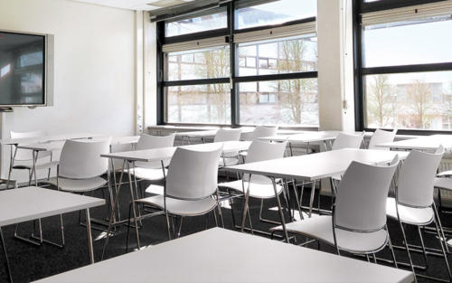 salle-cours-table