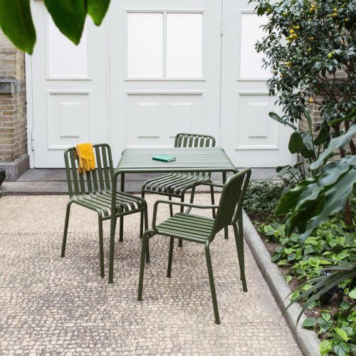 terrasse-dejeuner-mobilier