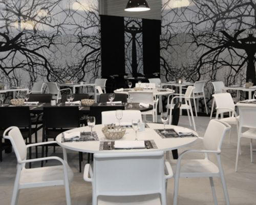 restaurant-polypropylene-tables